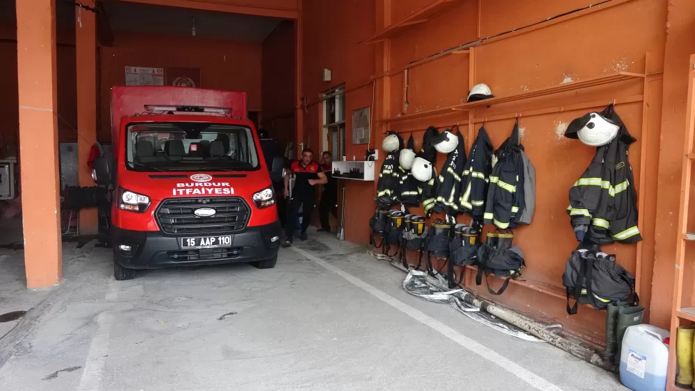 Burdurlu itfaiyeci kas gücüyle Türkiye’yi sallayacak!