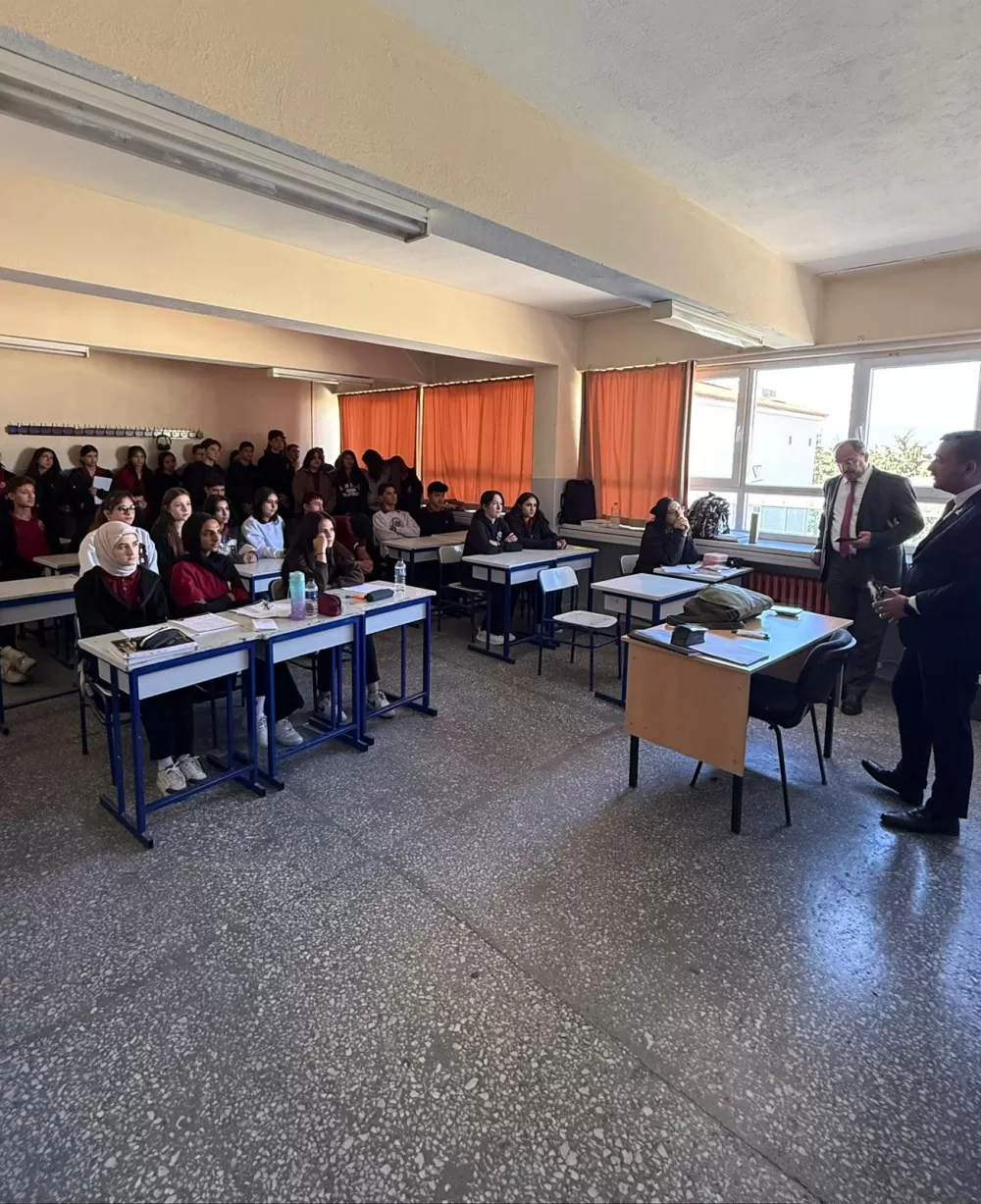 Ülkü Ocakları’ndan Burdur’da gençlere eğitim hamlesi!