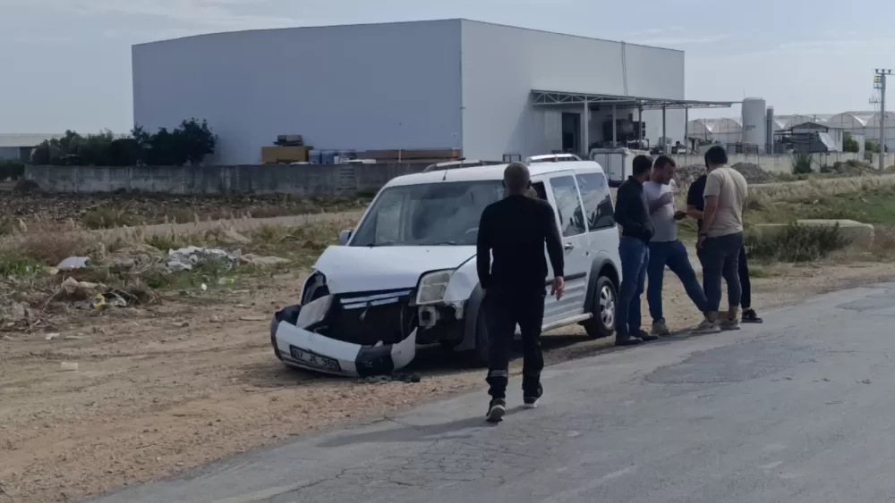 Antalya'da trafik kazası 1 kişi yaralandı
