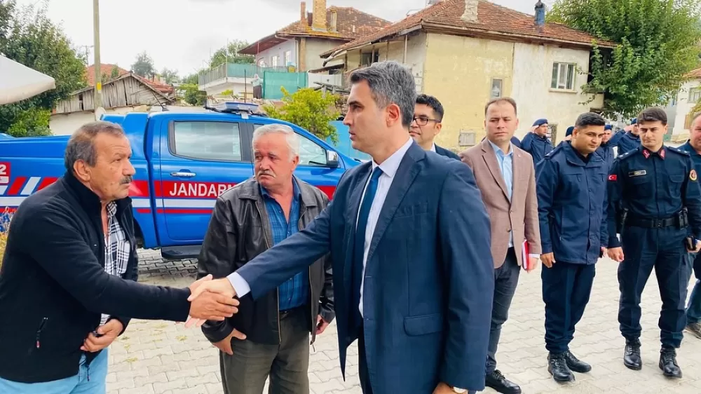 Kaymakam Kuruca, köy ziyaretlerini sürdürüyor Kestel'de vatandaşla buluştu