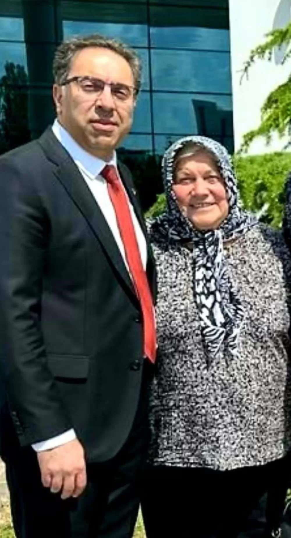 Bakan Yardımcısı Gümen'in annesi toprağa verildi