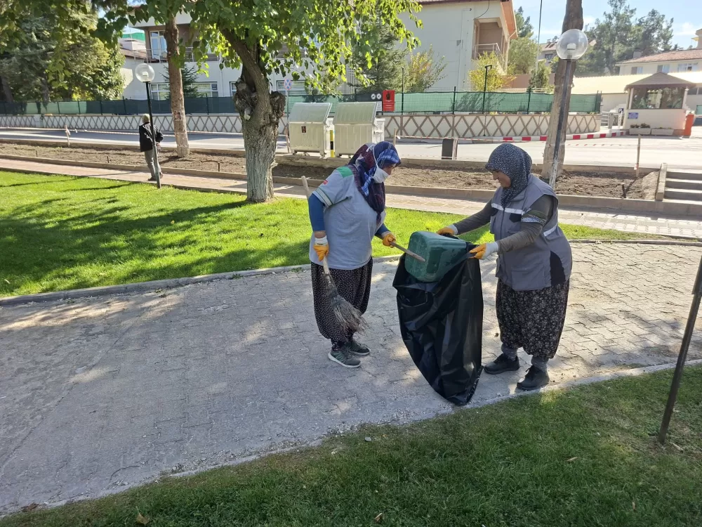 Burdur Çayı’nda temizlik seferberliği Belediye ekipleri sahada