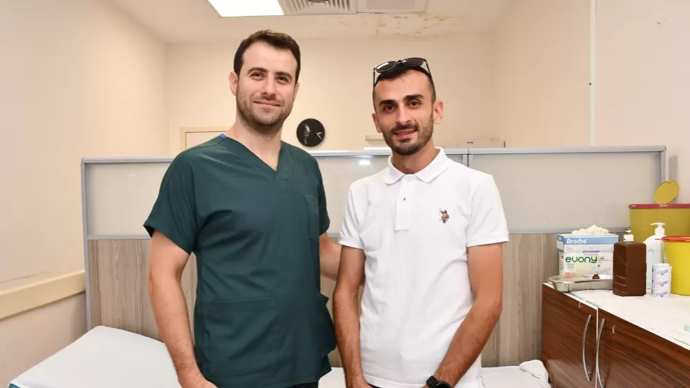 Alanya’da akciğeri sönen hasta, uyanık şekilde yapılan ameliyatla sağlığına kavuştu