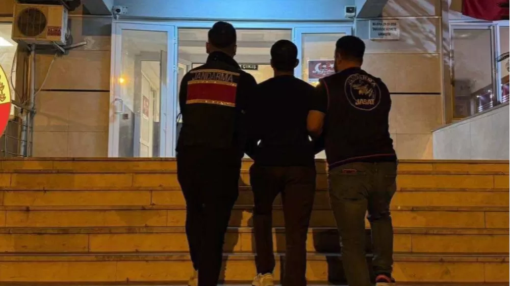 Antalya'da 202 aranan kişi yakalandı