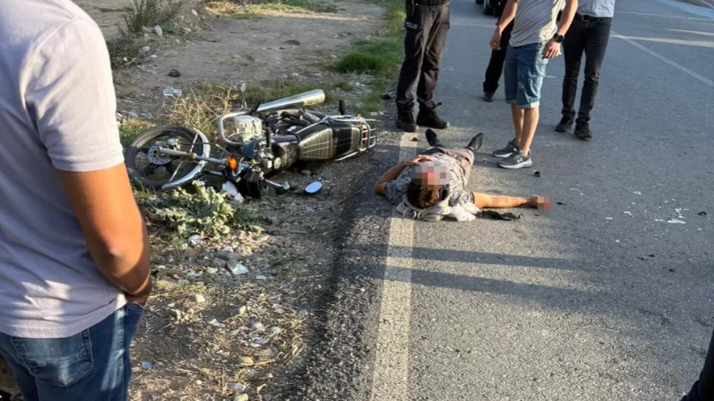 Antalya'da trafik kazası sürücü yaralandı