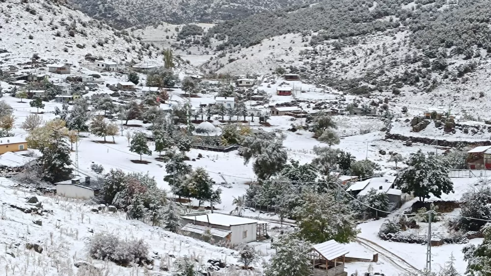 Antalya'nın yüksek kesimleri karla kaplandı