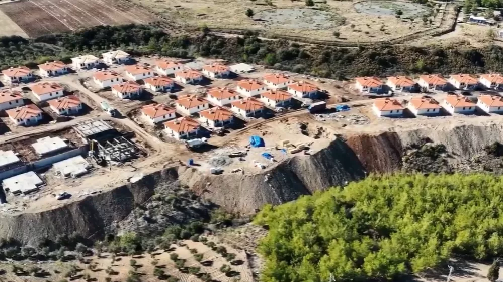 Arpaderesi Mahallesi’nde 2.etap kırsal afet konutları yükseliyor