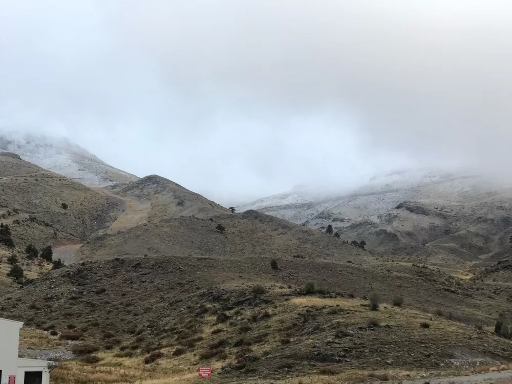 Denizli’ye yılın ilk karı düştü