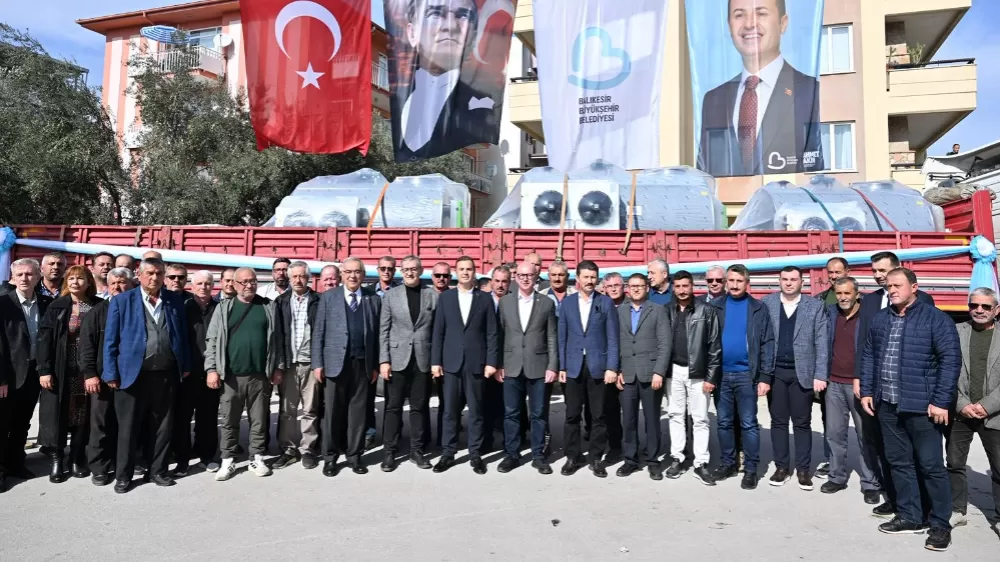 Balıkesir Büyükşehir'den süt soğutma tankı ve araç üstü taşıma tankı desteği