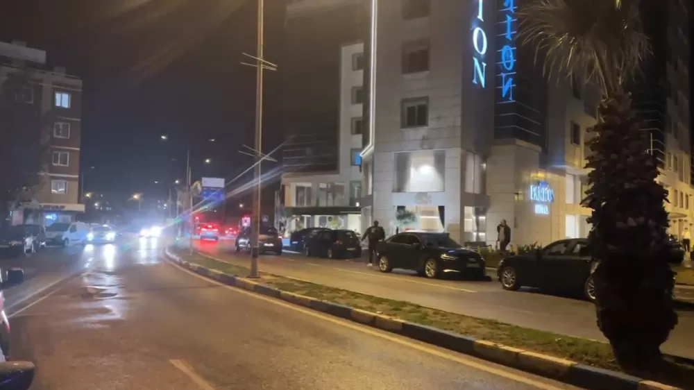 Balıkesir Sındırgı'da  6.1 büyüklüğünde deprem İstanbul, İzmir Çanakkale hissedildi 