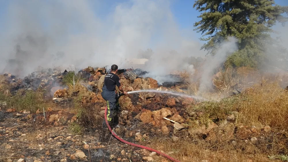 Otluk alanda çıkan yangın büyümeden söndürüldü