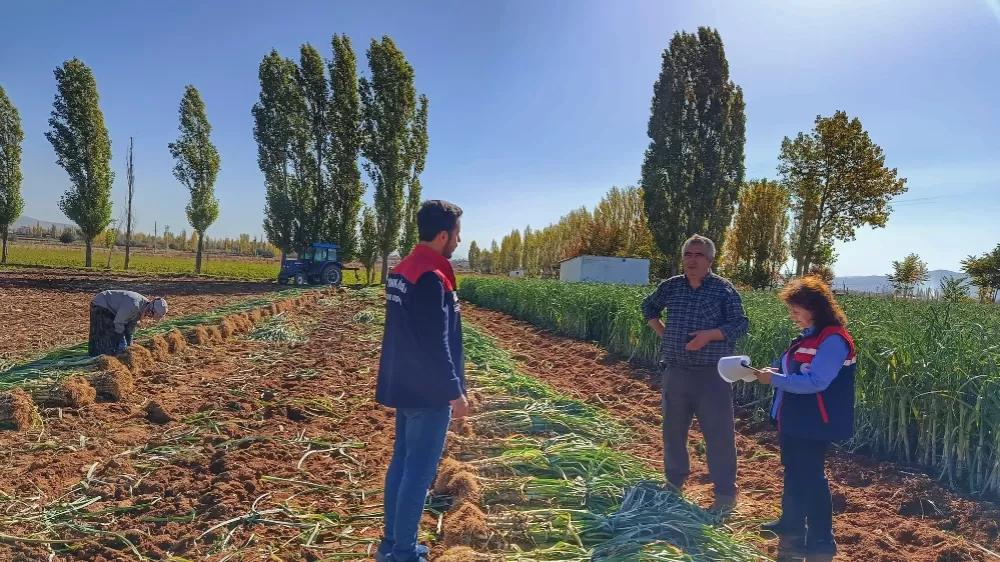 Çiftçilerle ürün verimliliği görüşüldü
