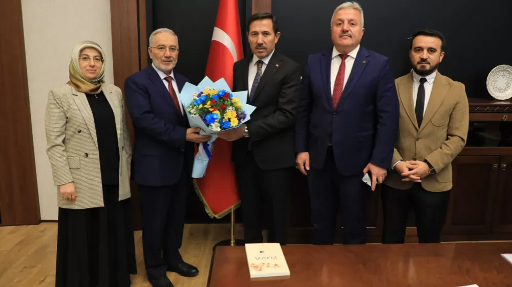 Din Görevlileri Haftası dolayısıyla Karatay İlçe Müftüsü Halil Taş Karatay Belediye Başkanı Hasan Kılca’yı ziyarat etti 