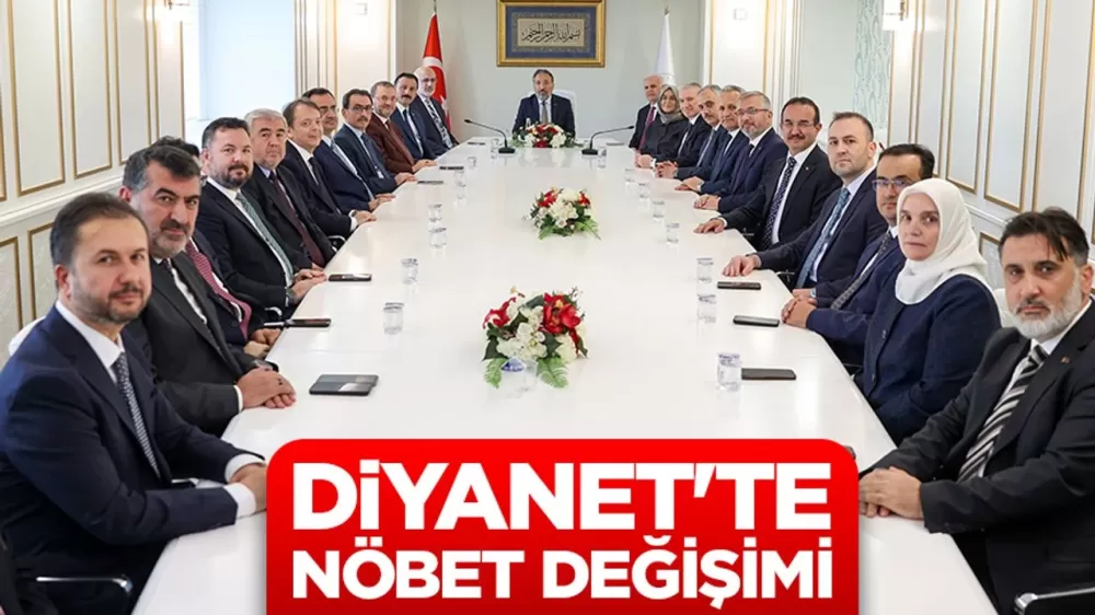 Diyanet İşleri Başkanlığı'na atanan genel müdürler, düzenlenen törenle görevlerine başladı.