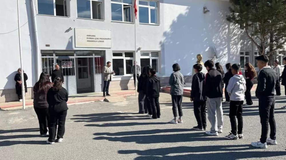 Evren ilçesindeki okullarda deprem tahliye tatbikatı yapıldı