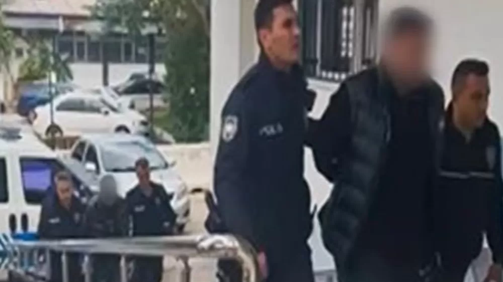 Isparta'da bilişim yoluyla hırsızlık, dolandırıcılık ve yağma şüphelileri tutuklandı