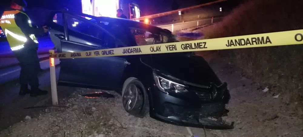 Feci kaza Bucak’ta can aldı! Tır ile otomobil çarpıştı