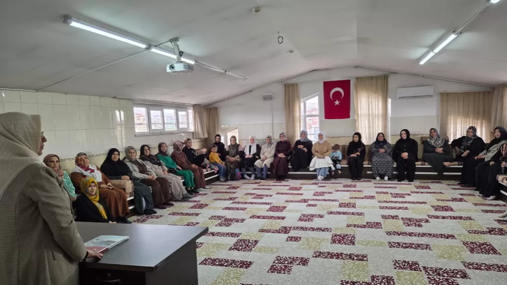 Konya Karatay Doğanlar Kur'an Kursu'nda "Aile Semineri" Düzenlendi