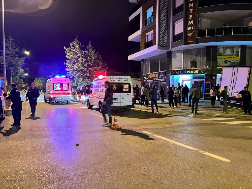 Bucak’ta gece yarısı kaza Motosiklet alev aldı, sürücü yaralandı