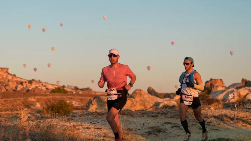 Team Corendon Ultra-Trail Peribacaları eşliğinde yarıştı