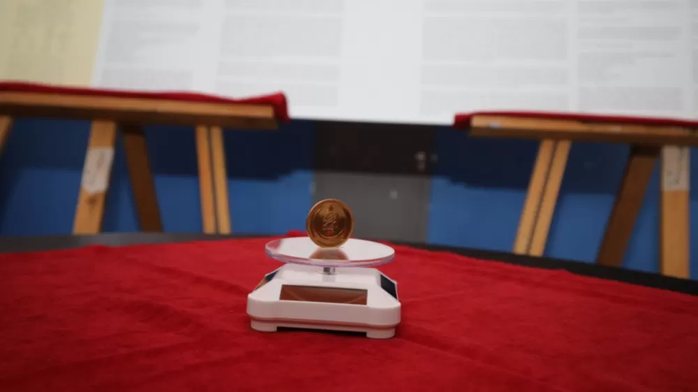 Türkiye Cumhuriyeti’nin ilk altın parası 100. yılında Akdeniz Üniversitesi’nde