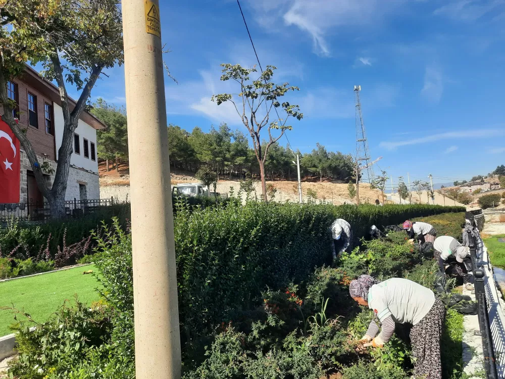 Burdur Çayı’nda temizlik seferberliği Belediye ekipleri sahada