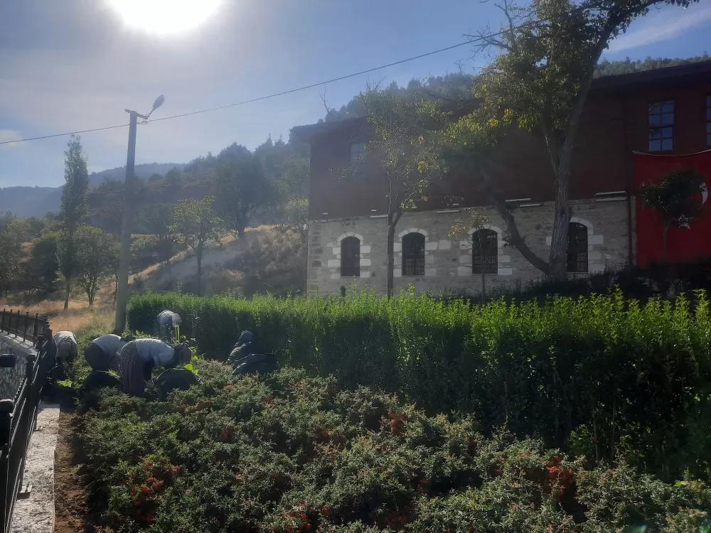 Burdur Çayı’nda temizlik seferberliği Belediye ekipleri sahada