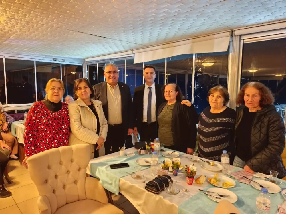 Başkan Okan Kurd, emekli öğretmenleri unutmadı! Anlamlı günde anlamlı buluşma