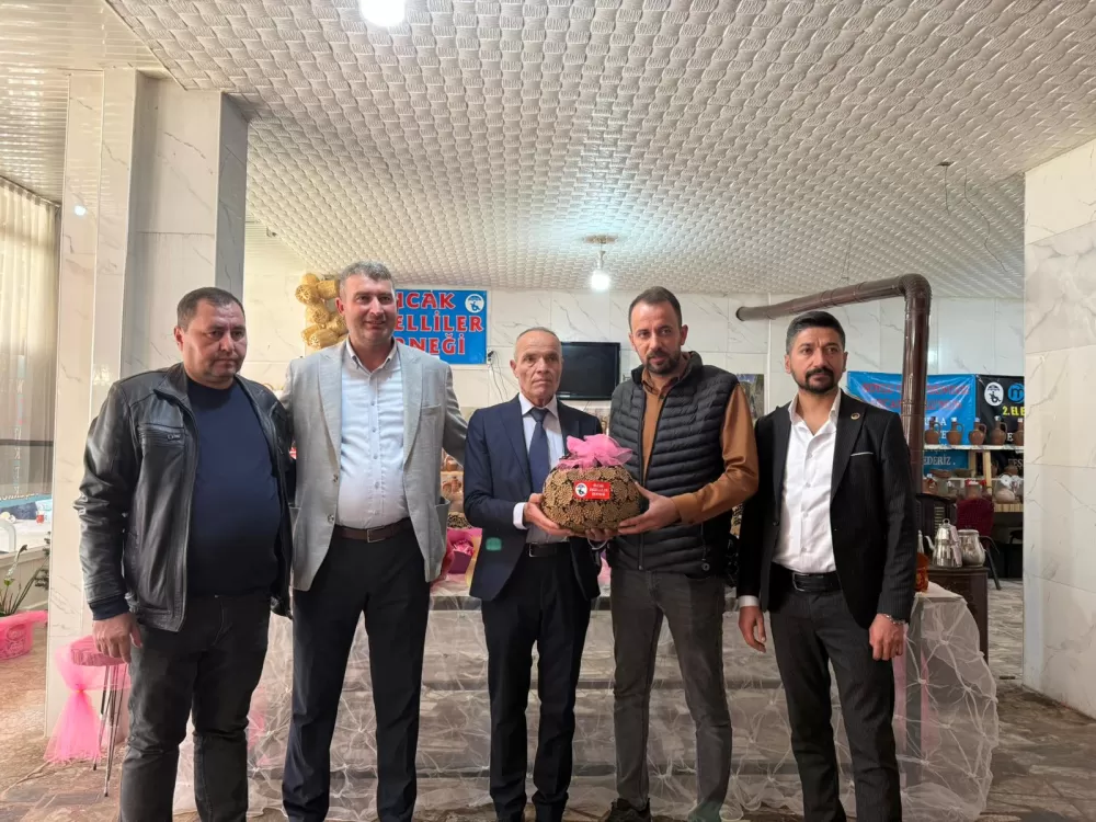 Engelliler Derneği’nden El Emeği Ürünler Sergisi Bucak'ta açıldı