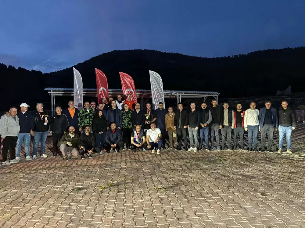 Bucak'ta trap atıcıları kupa için yarıştı