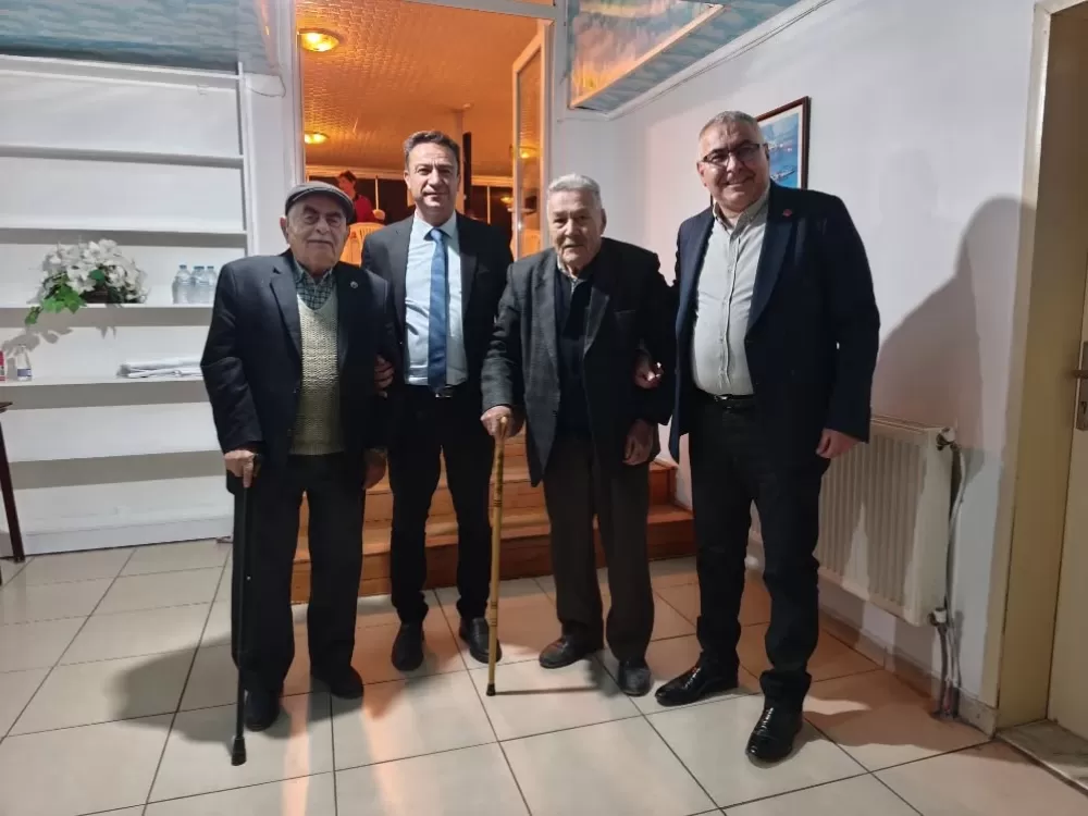 Başkan Okan Kurd, emekli öğretmenleri unutmadı! Anlamlı günde anlamlı buluşma