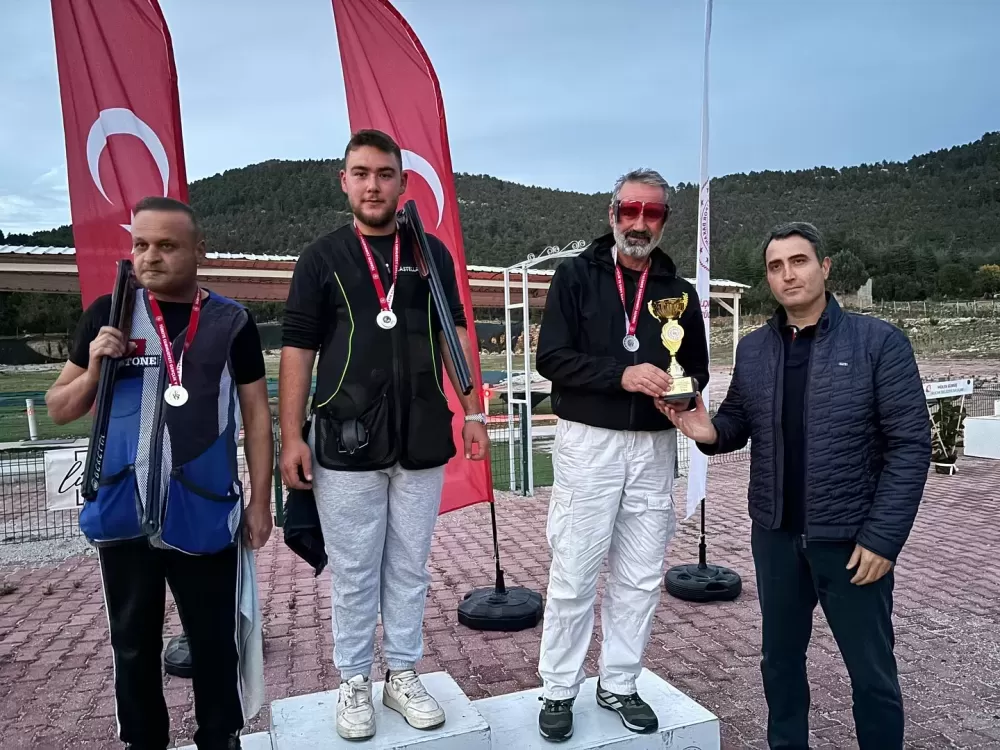 Bucak'ta trap atıcıları kupa için yarıştı