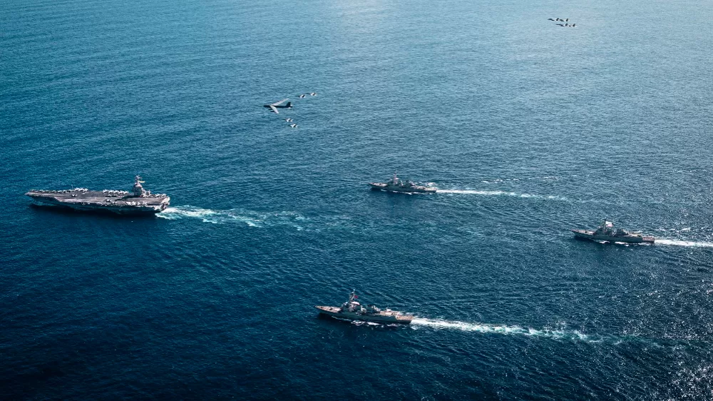 ABD donanmasından "Güney Mızrağı Operasyonu" açıklaması 