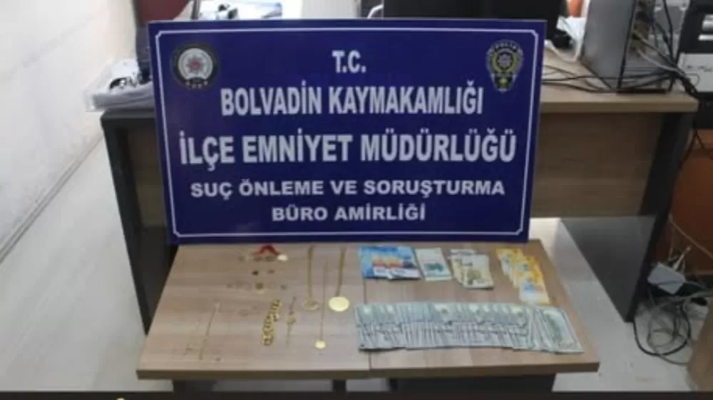 Afyon Bolvadin'de 2 Milyon TL’lik Vurgun Yaptılar Ama...