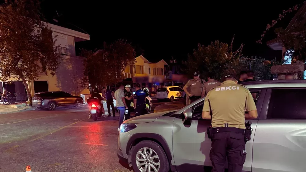 Antalya'da ‘Huzurlu Sahiller' uygulamasında 60 bin 311 şahıs, 17 bin 955 araç sorgulandı