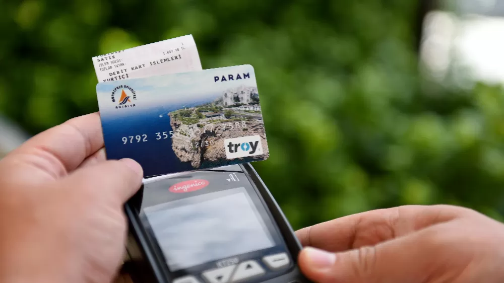 Çevreci Komşu Kart ilçe sakinlerine 9 yılda 12 milyon 665 bin TL kazandırdı