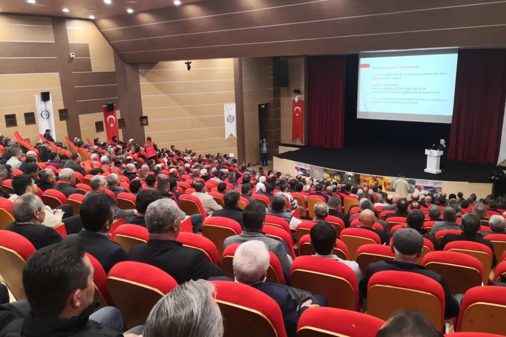 Kaymakam Kuruca, Muhtarlar Akademisi Programının kapanış törenine katıldı