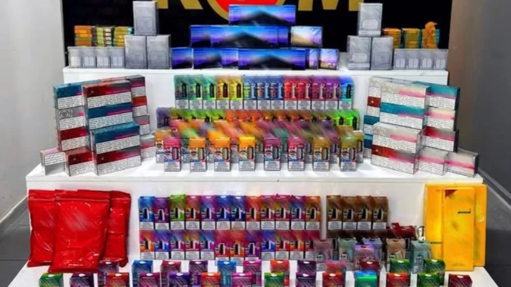 Isparta'da kaçakçılık operasyonunda çok sayıda kaçak tütün ürünü ele geçirildi