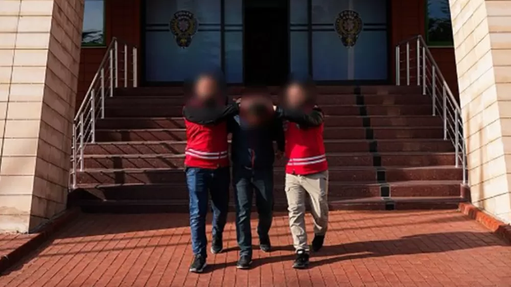 Isparta’da polis-asker yöntemiyle 120 bin TL dolandırıcılık yapan şüpheli yakalandı