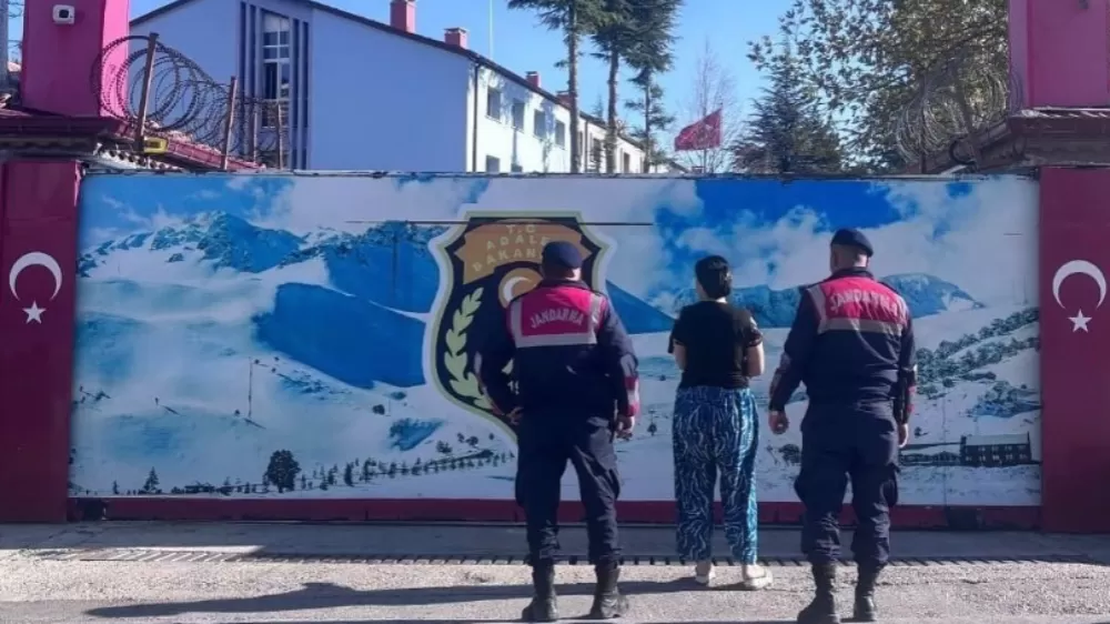 Isparta'da silahlı tehdit suçundan aranan hükümlü yakalandı