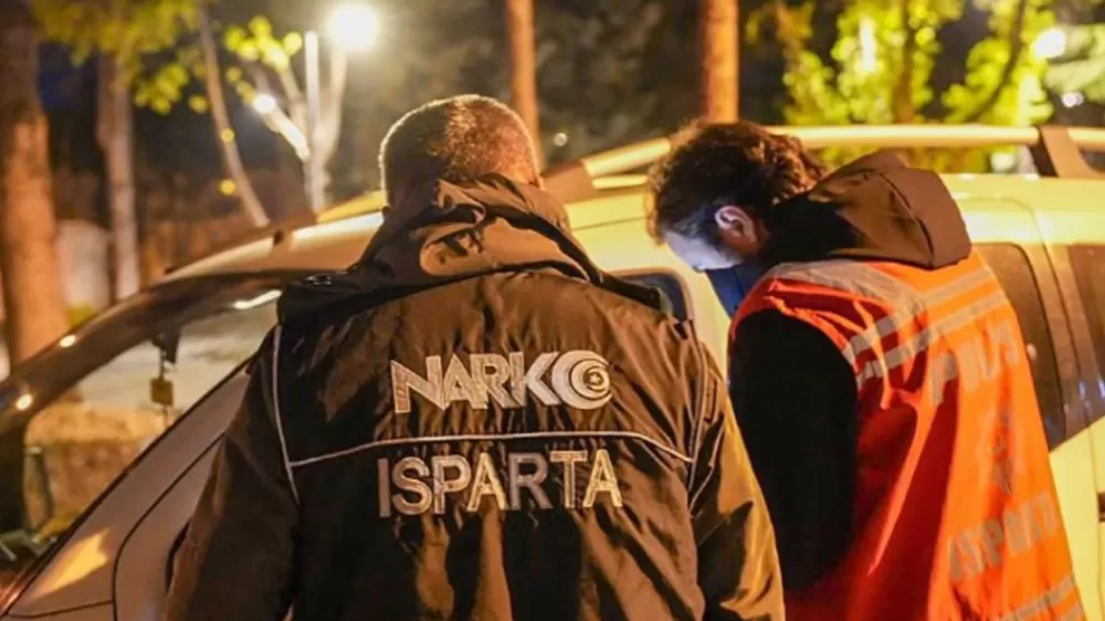 Isparta'da son 24 saatlik denetimlerde 9 aranan şahıs yakalandı