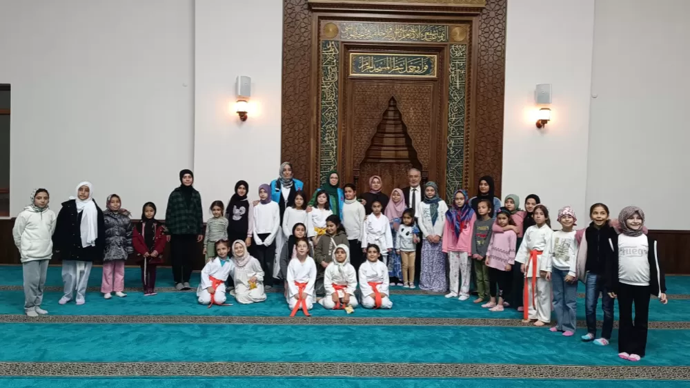 Konya Karatay Müftülüğü Akali Efendi Diyanet Gençlik Merkezi’nde karate kuşak töreni 