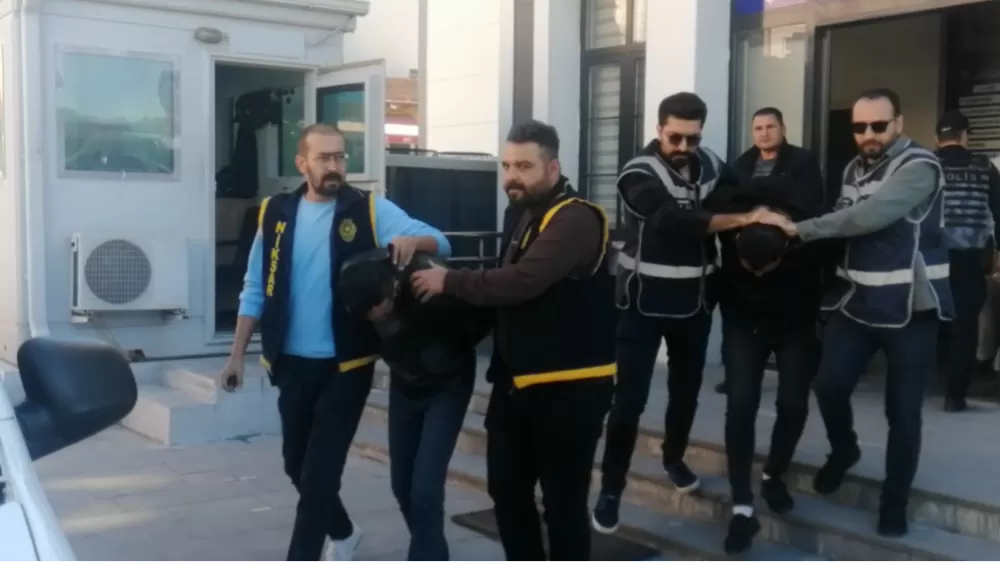 Tokat Niksar'da Yaşlı çifti dolandırdılar Antalya'da yakalandılar 