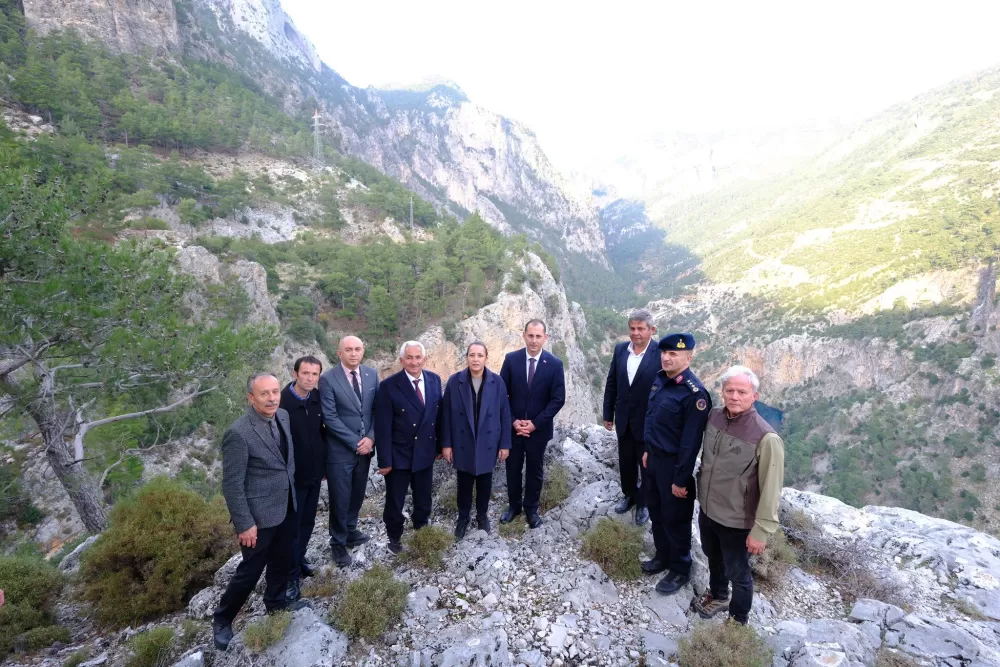Vali Bilgihan, Karanlıkdere Kanyonu’nda incelemelerde bulundu