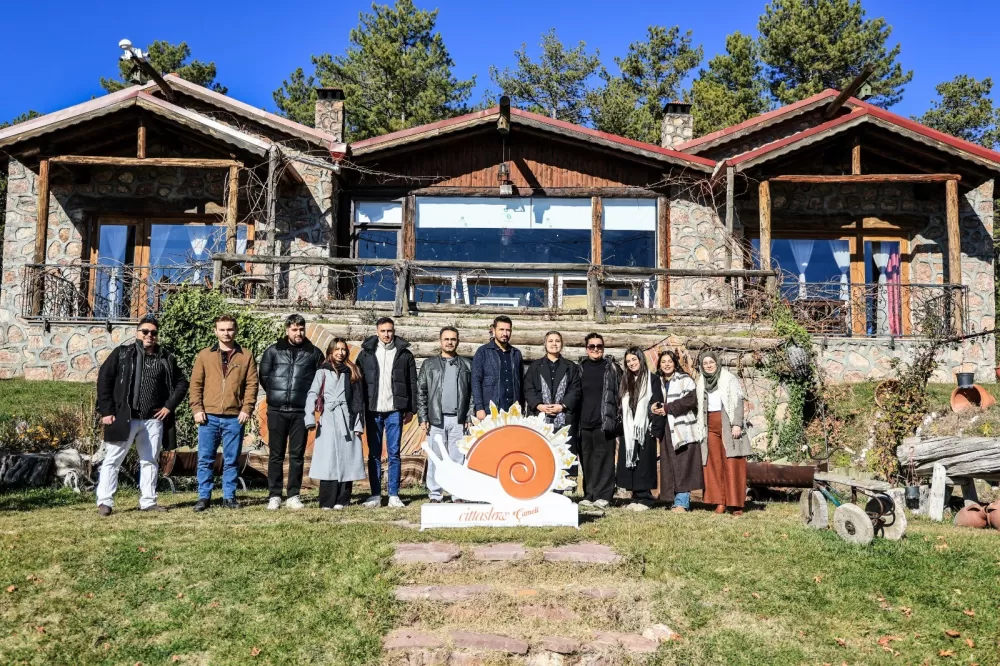 Üniversiteli gençler Sakin Şehir ünvanlı Çameli’yi gezdi