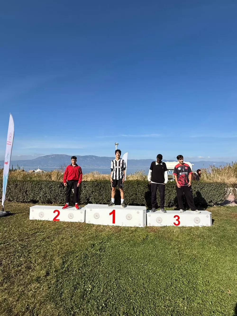 Bucaklı sporcular kros müsabakalarında il dereceleri elde etti