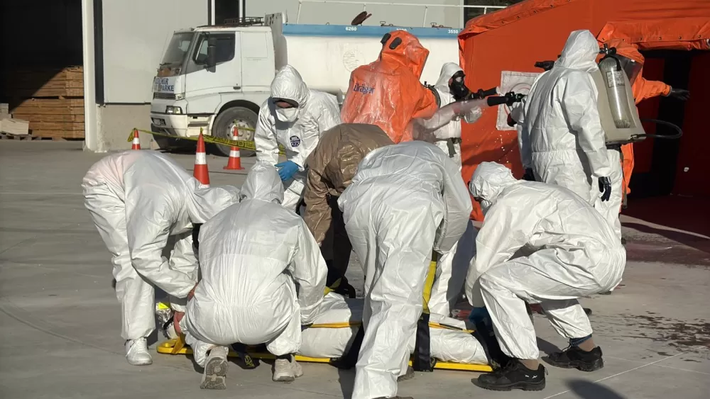 Bucak OSB'de Büyük Tatbikat Yangın ve KBRN Riskine Karşı Kurumlar Tek Yumruk