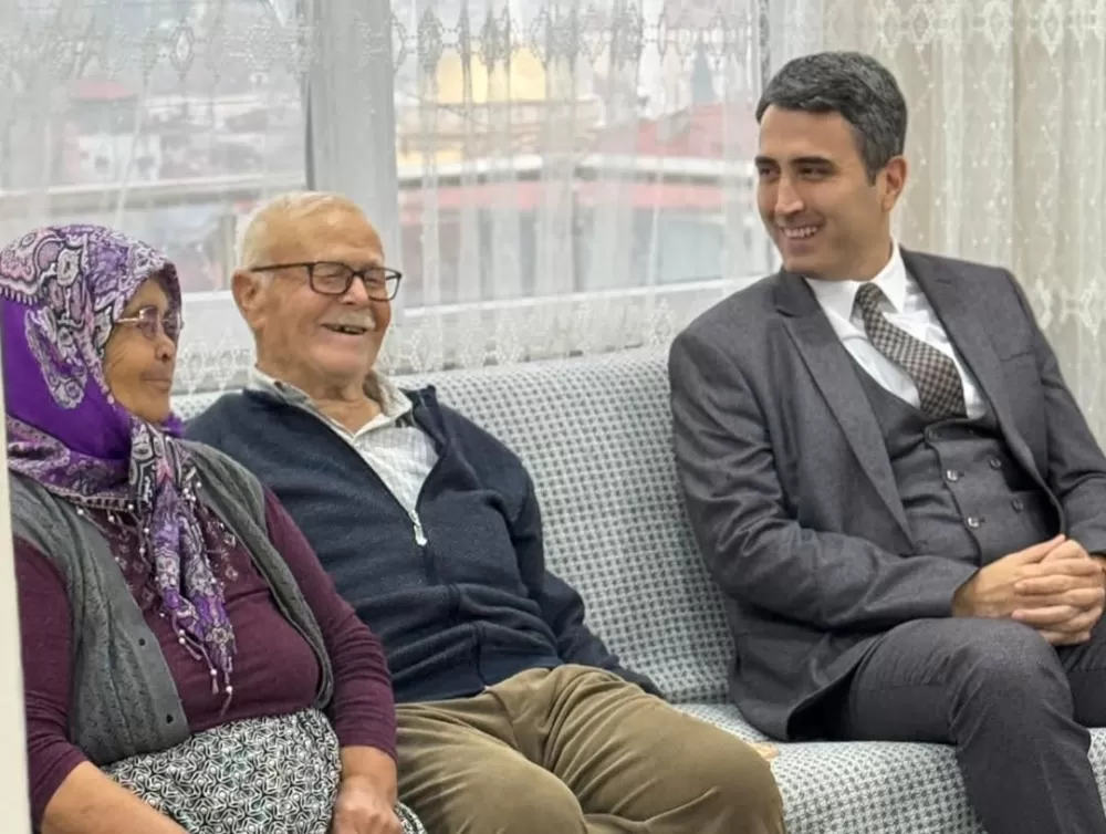 Kaymakam Kuruca, Gazimiz Mehmet Ali Uçar’ı evinde ziyaret etti