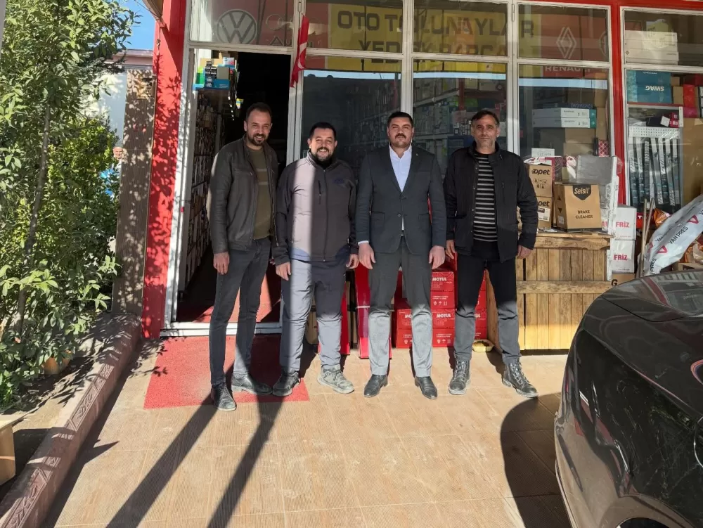 Başkan Mustafa Gün Bucak'ta! Esnafları ziyaret ettiler