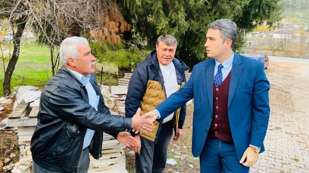 Kaymakam Kuruca Beşkonak Köyünde Muhtar Yılmaz'a iade-i ziyaret